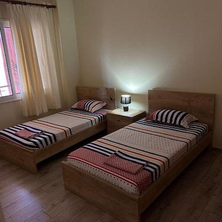 Family Apartments Σαράντα Εξωτερικό φωτογραφία